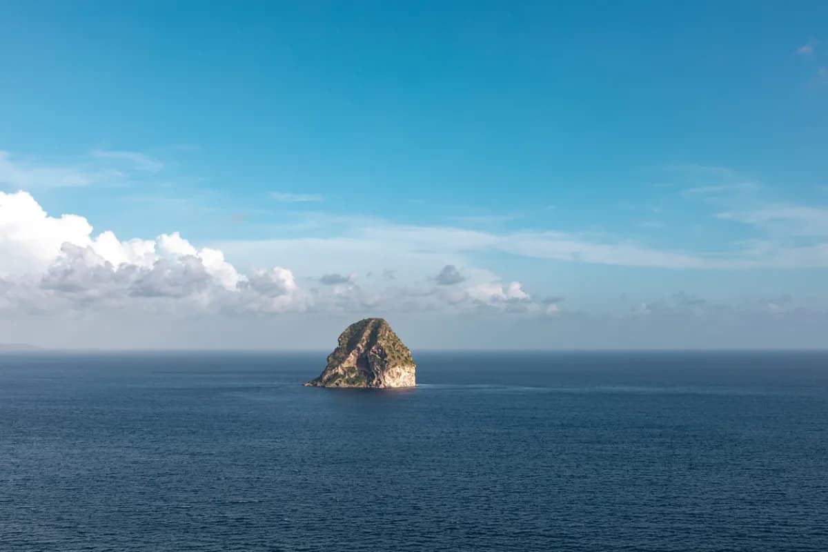 Diamond Rock (Rocher du Diamant)